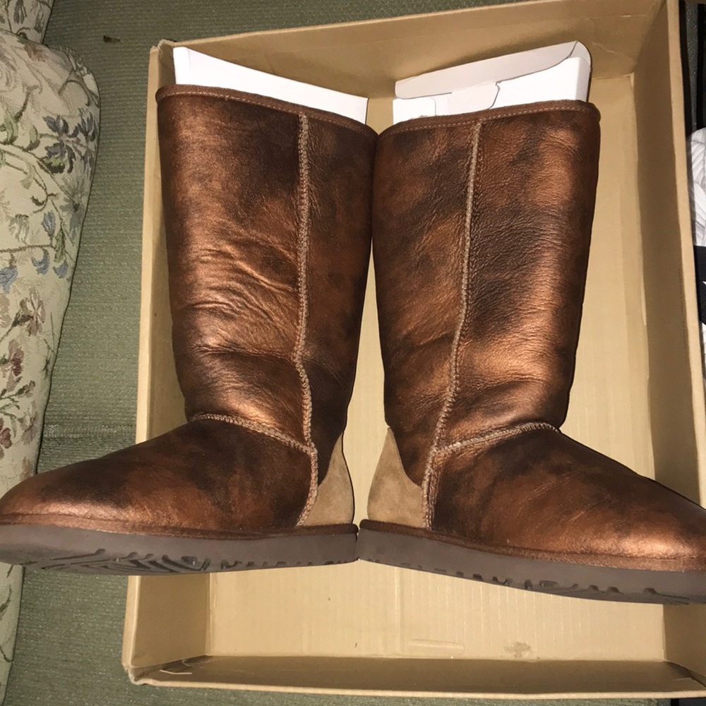 Copper Uggs